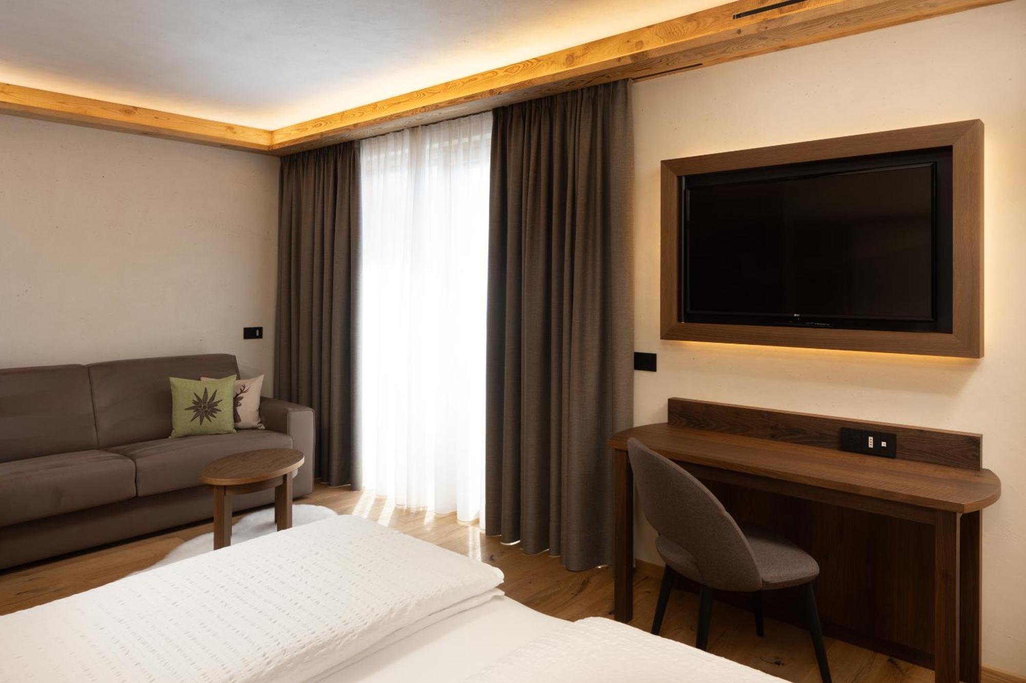 Camino Rustic Chic Hotel Livigno Habitación foto