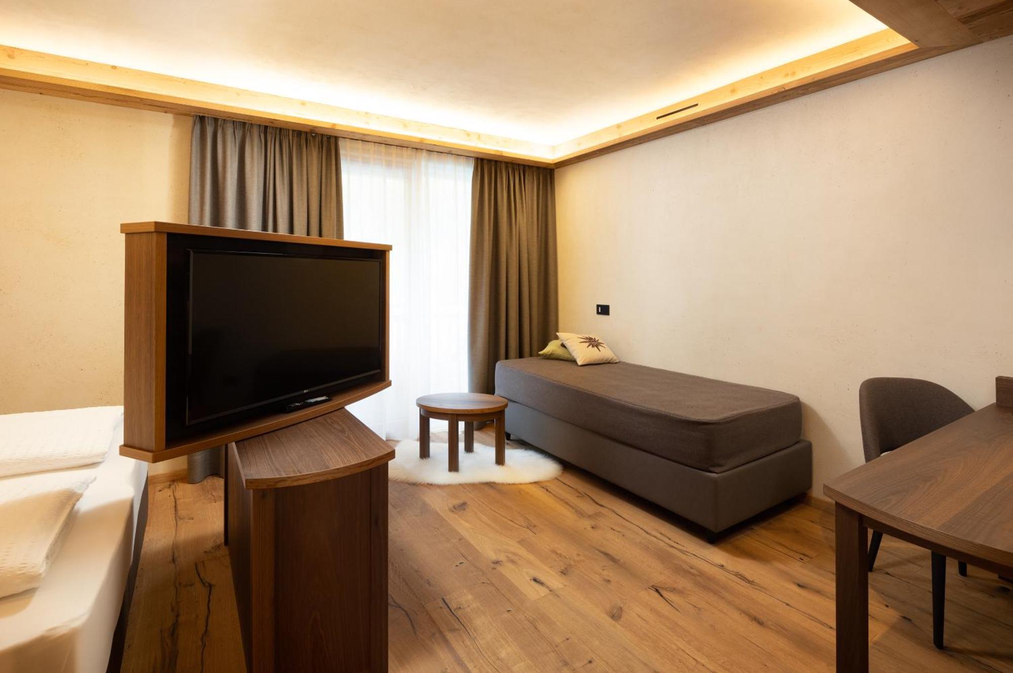 Camino Rustic Chic Hotel Livigno Habitación foto